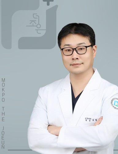 김영진 원장 (콩팥 내분비내과 전문의)